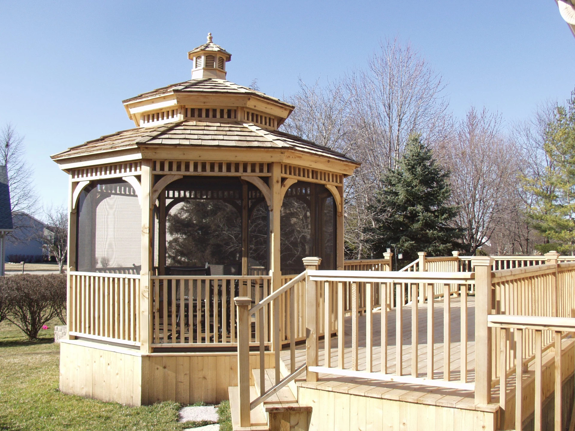 01 cedar pagoda gazebo with screen windows