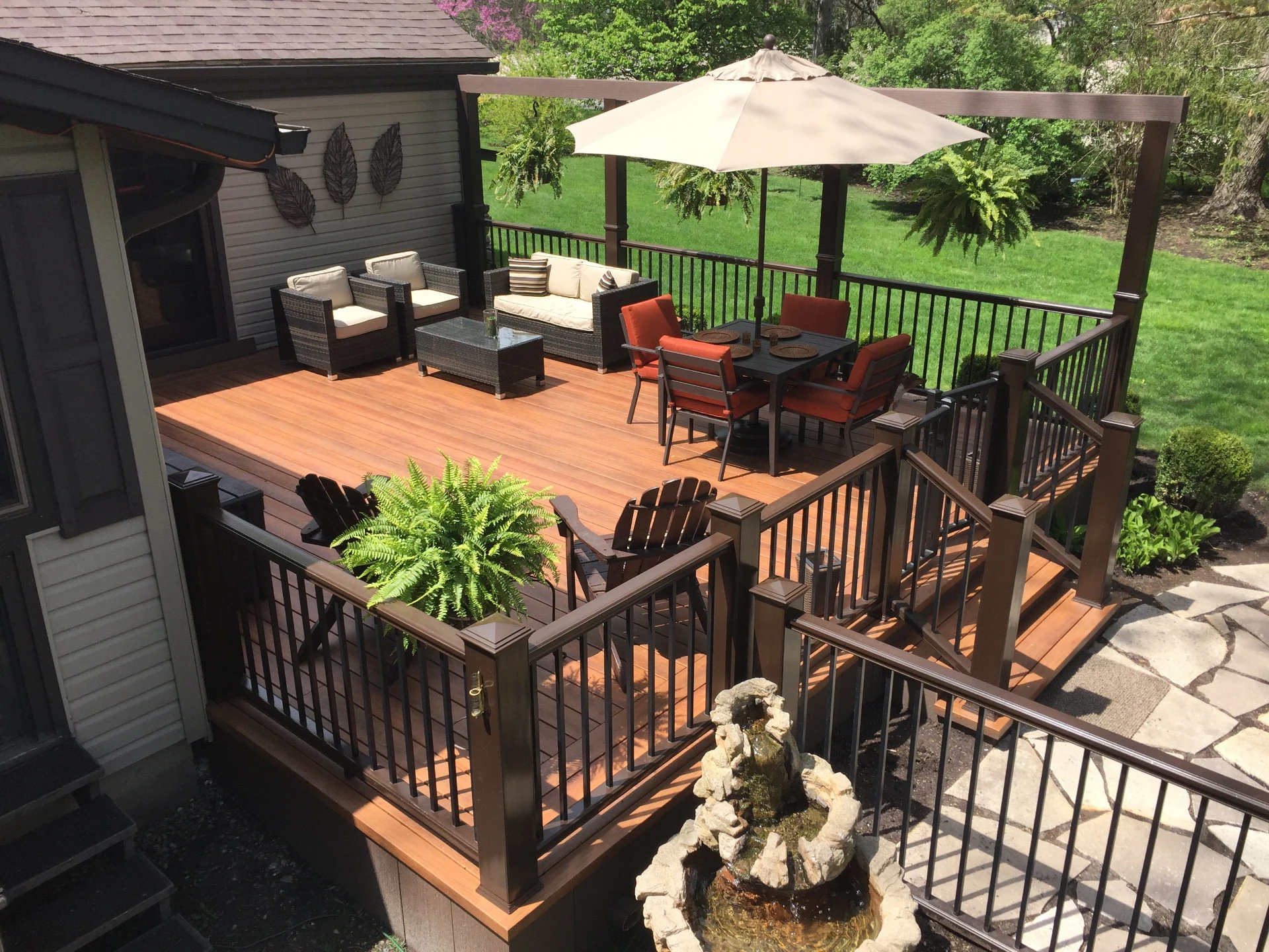 47 Zuri cellular pvc deck with brown PVC rails