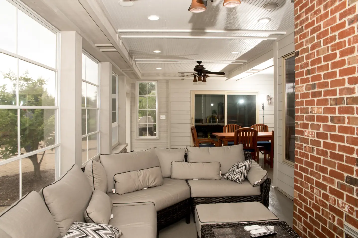 St Charles Under Deck 3 Seasons Room